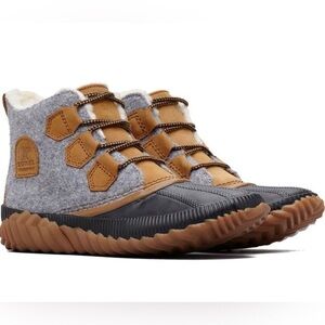 Sorel Out and About Plus Boots